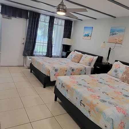 Bay View, Studio206, Beach Steps Away! Pool+Wifi Ruskin Extérieur photo