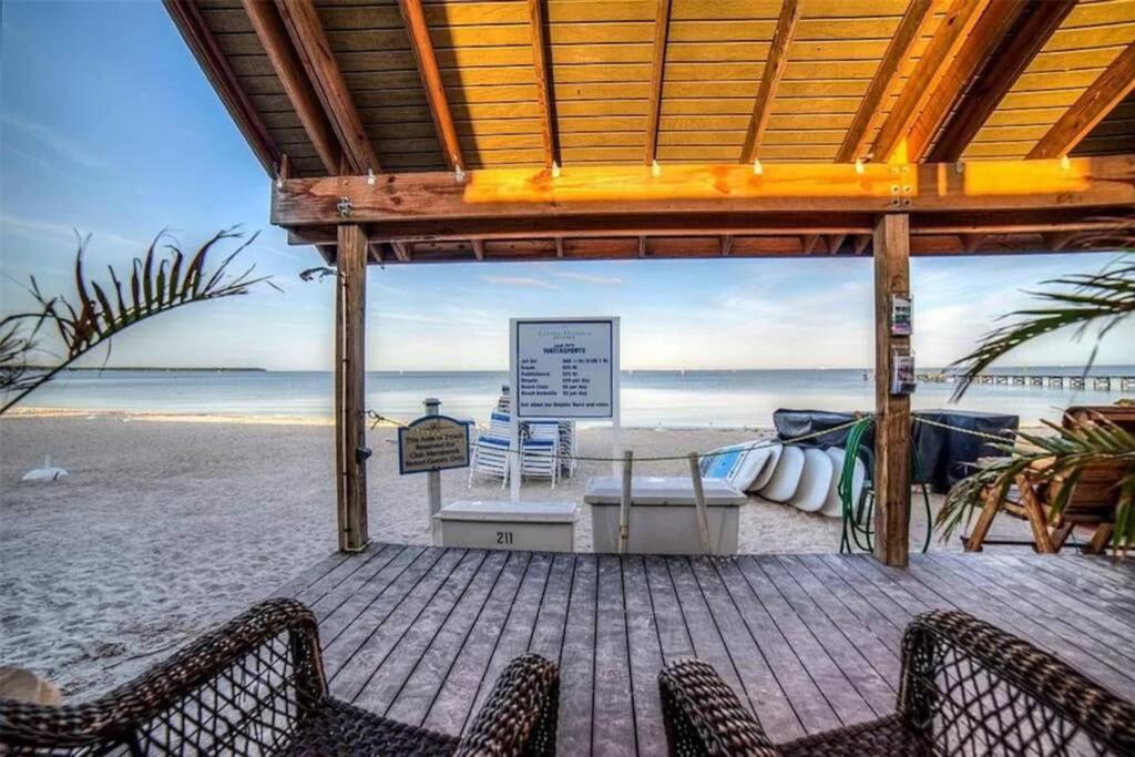 Bay View, Studio206, Beach Steps Away! Pool+Wifi Ruskin Extérieur photo