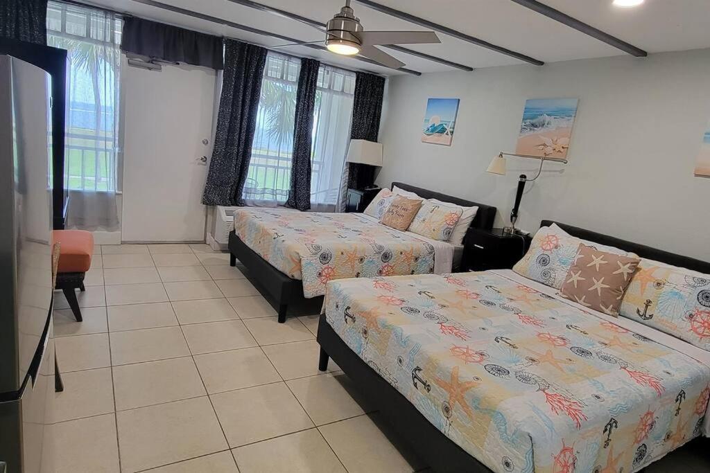 Bay View, Studio206, Beach Steps Away! Pool+Wifi Ruskin Extérieur photo