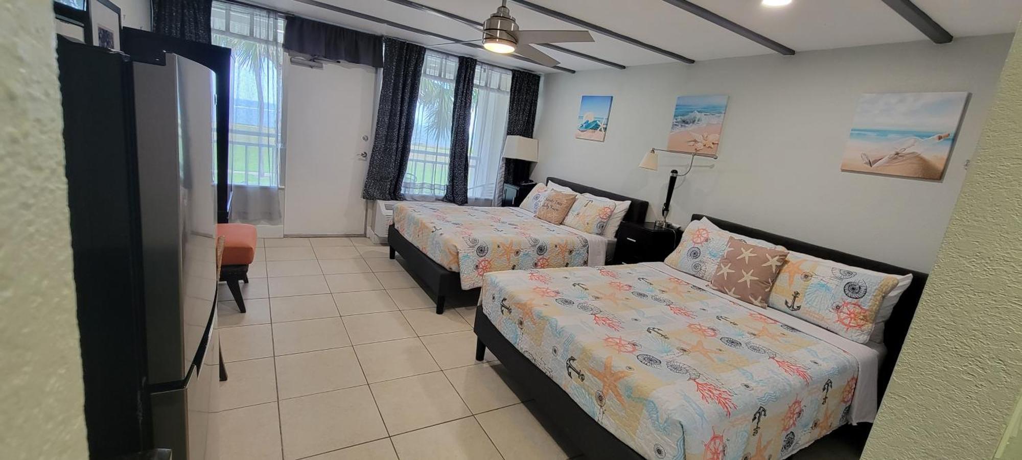Bay View, Studio206, Beach Steps Away! Pool+Wifi Ruskin Extérieur photo