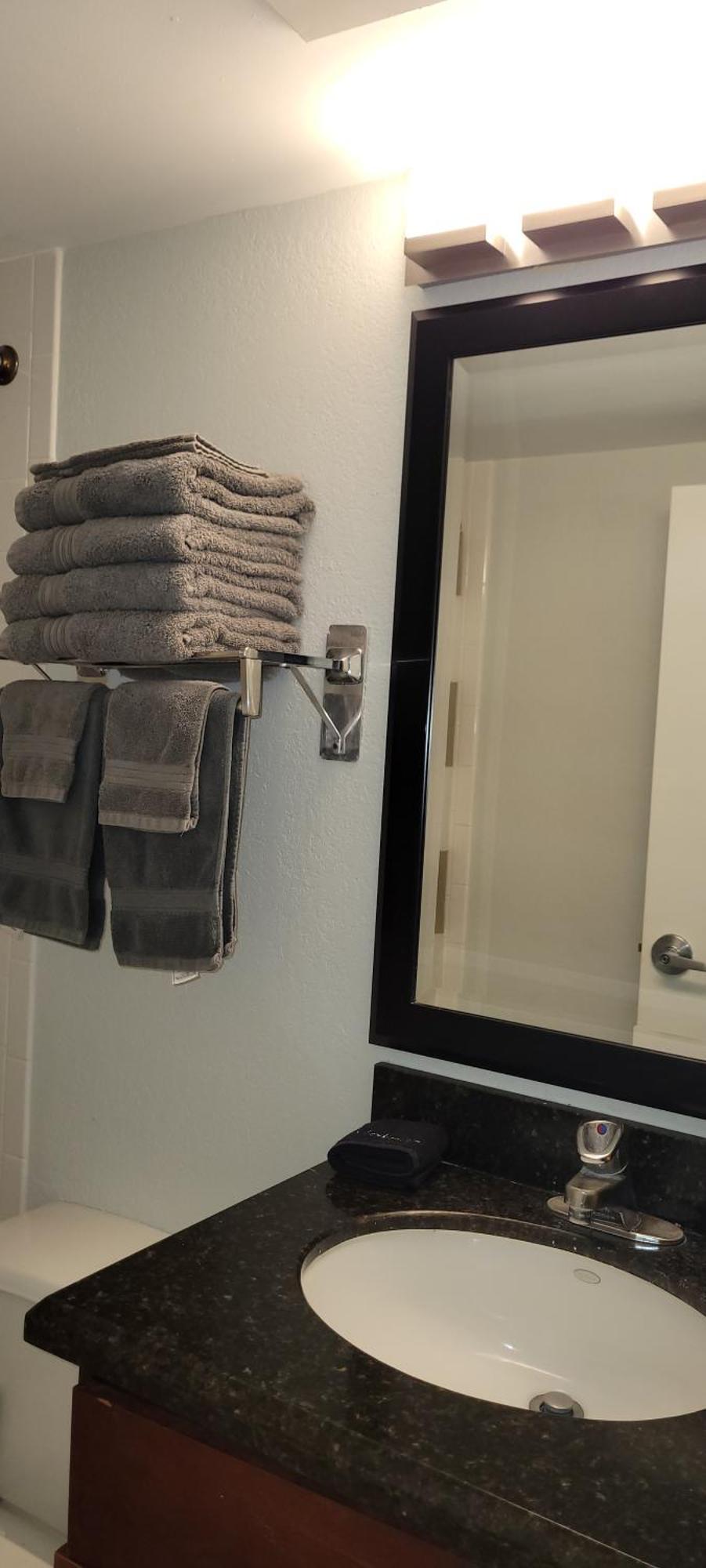 Bay View, Studio206, Beach Steps Away! Pool+Wifi Ruskin Extérieur photo